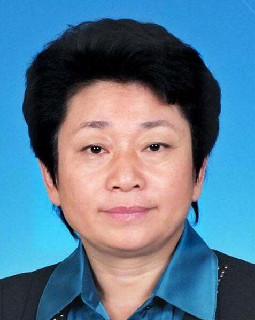 黃莉新